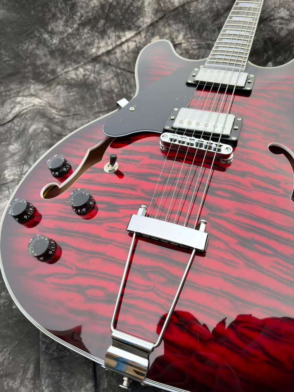 Left-Handed Semi-Hollow Body Electric Guitar O413