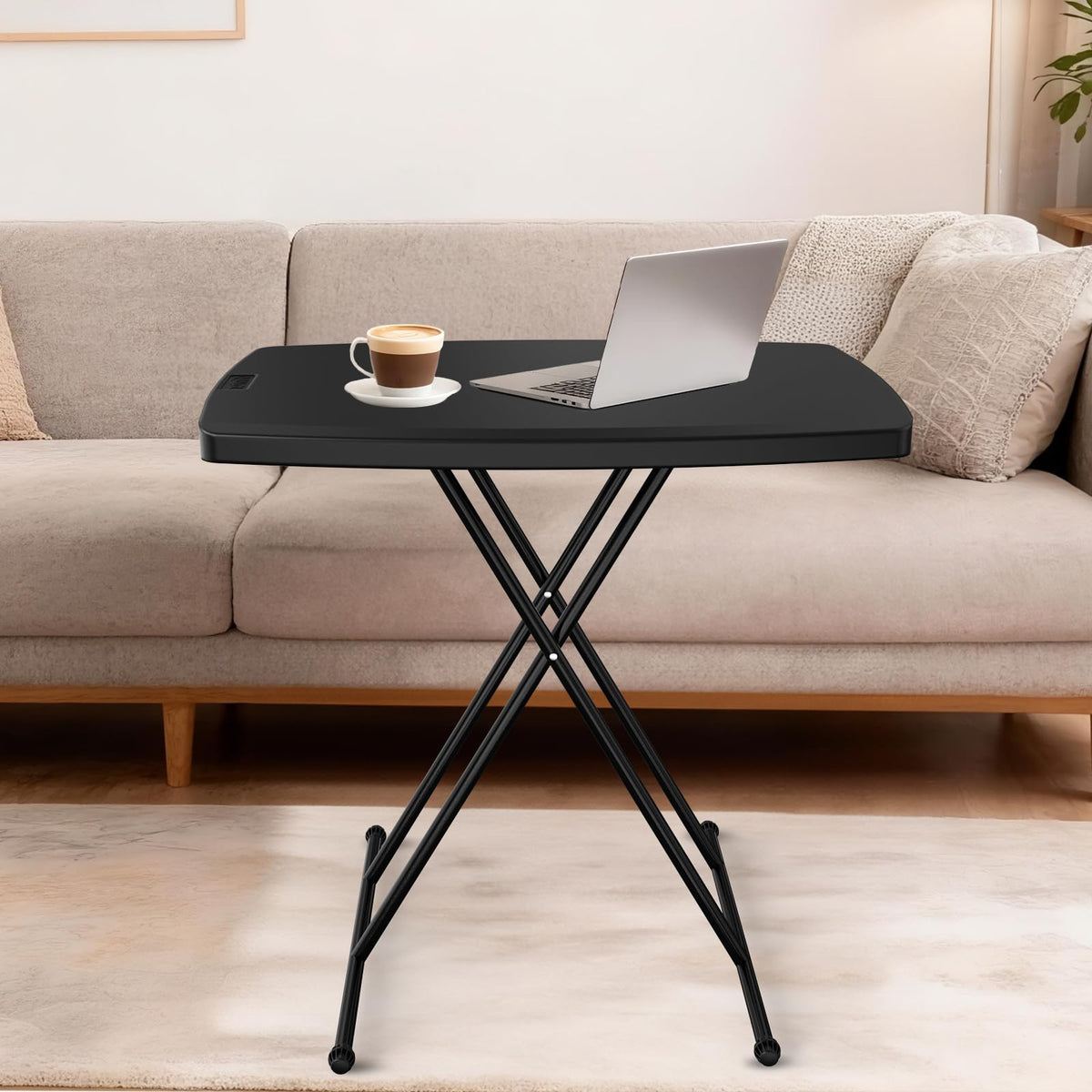 Small Folding Table E657601