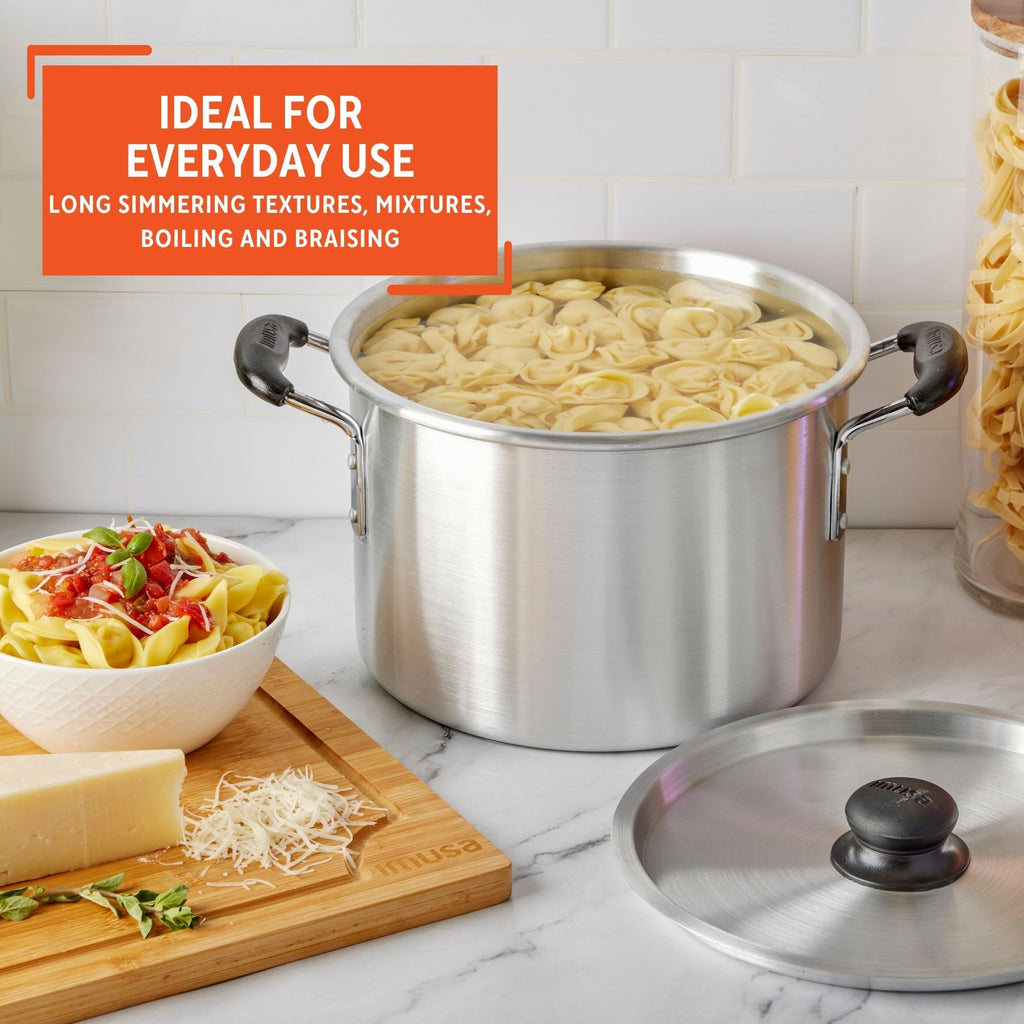 Silver 8 Quart Aluminum Stock Pot with Lid V90601