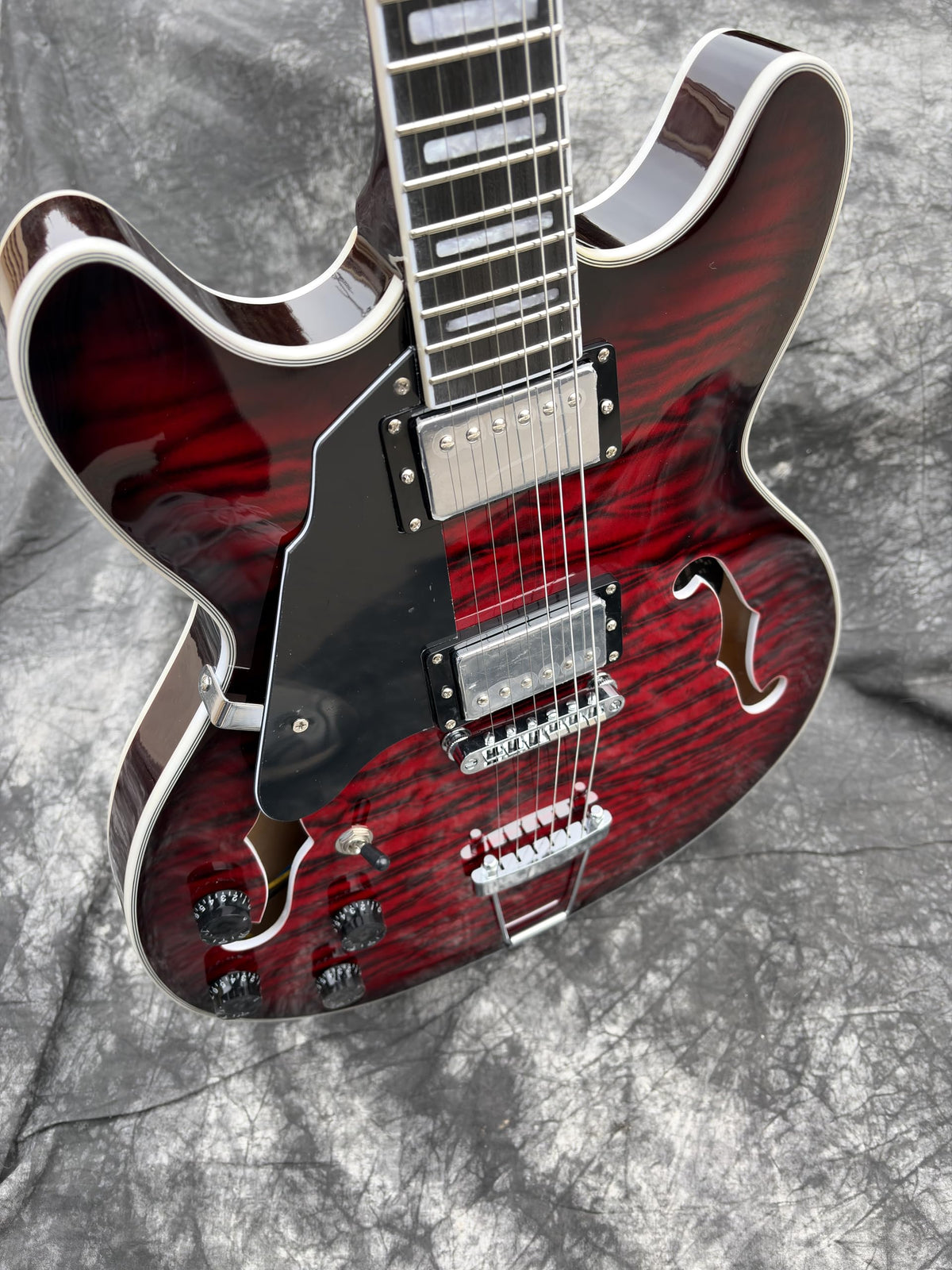 Left-Handed Semi-Hollow Body Electric Guitar O413